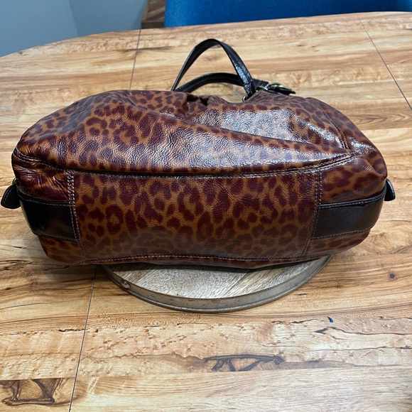 Coach purse - Picture 5 of 10